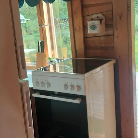 아파트 Stockbo, Cozy Little Close To Nature Västlax